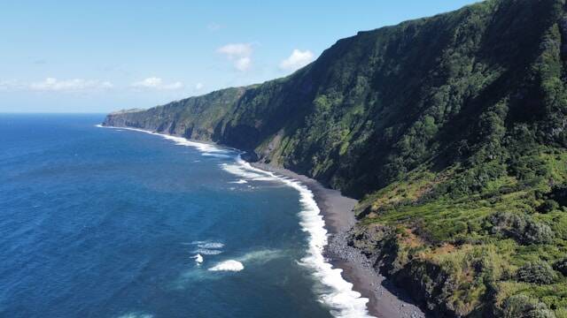 Kustlijn Faial