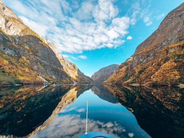 Boottocht over de fjord richting Geiranger