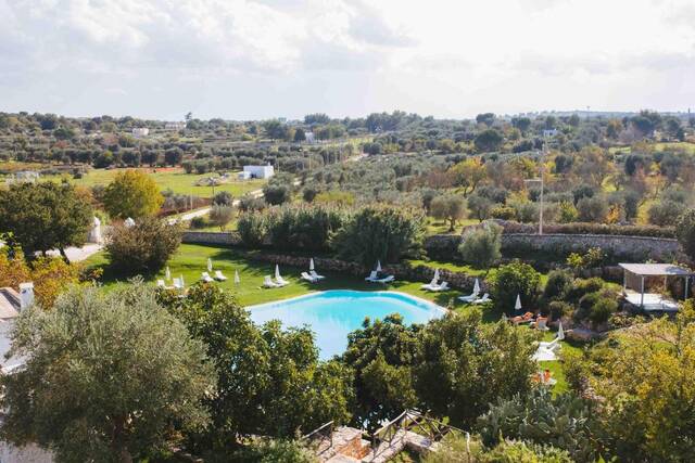 Buitenzwembad Masseria Cervarolo