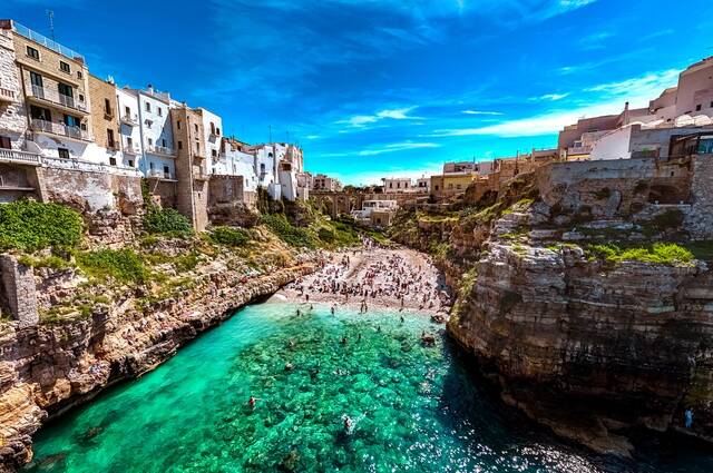 Baai van Polignano a Mare