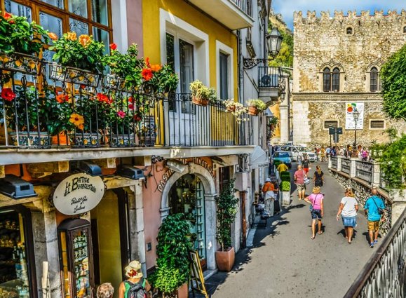 Sicilie - Straatje Taormina