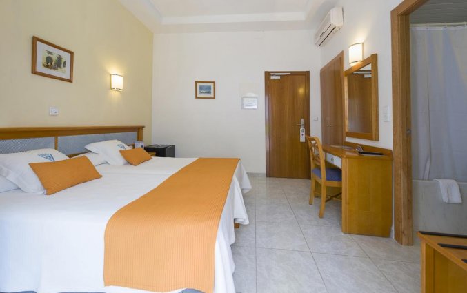 Hotel Osiris