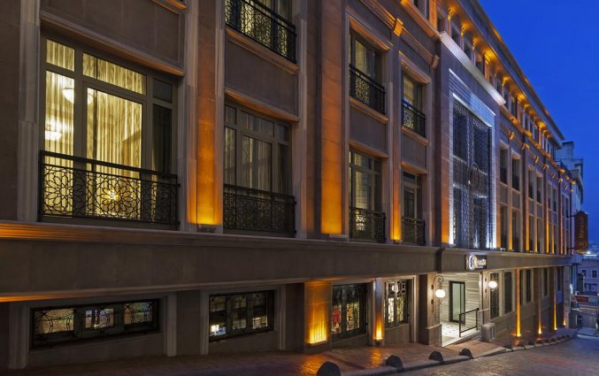 Vooraanzicht van Hotel Manesol Boutique Galata in Istanbul