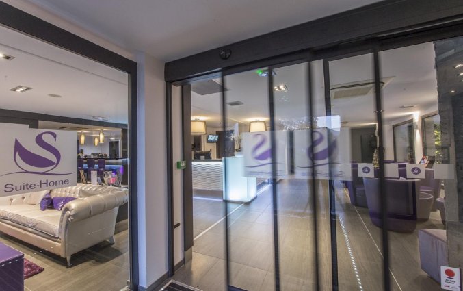 lobby appartementen Suite Home Porticcio