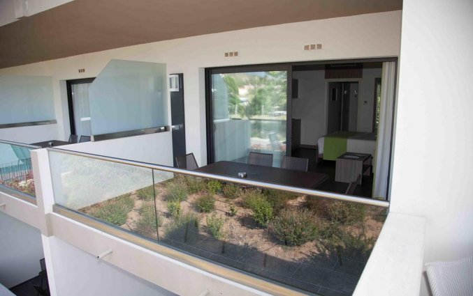 terras Tweepersoonskamer appartementen Suite Home Porticcio