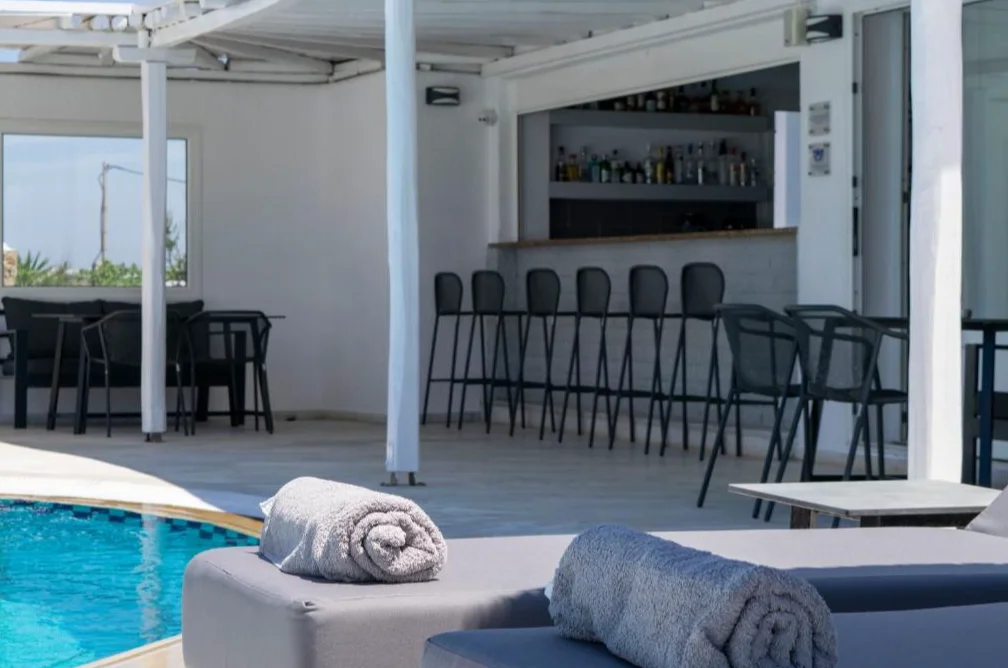 Hotel Giannoulaki bar