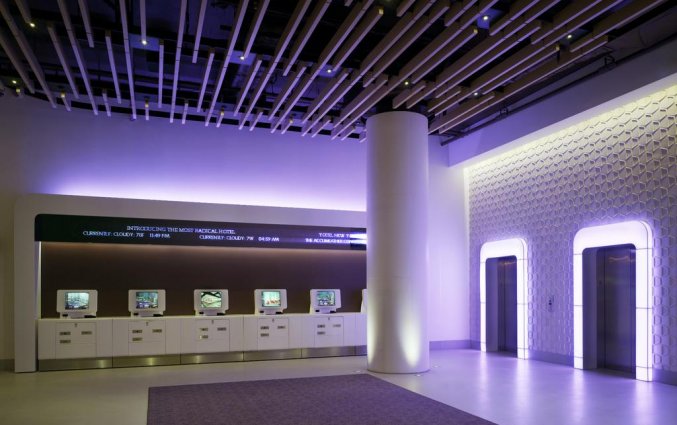 Receptie van Hotel Yotel New York in New York
