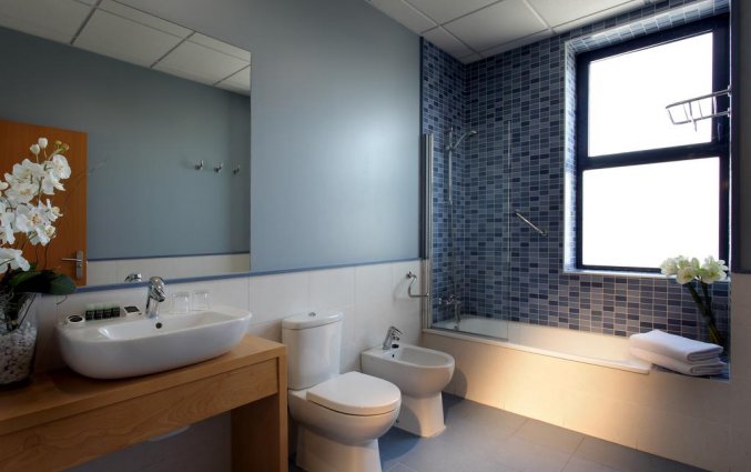 Hotel Exe Sevilla Palmera Badkamer