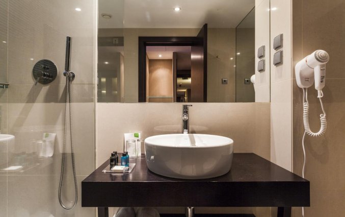 Badkamer van een tweepersoonskamer van Hotel Czar Lisbon in Lissabon