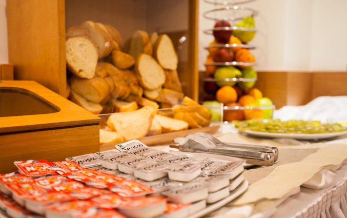 Ontbijtbuffet van Hotel Marina in Athene