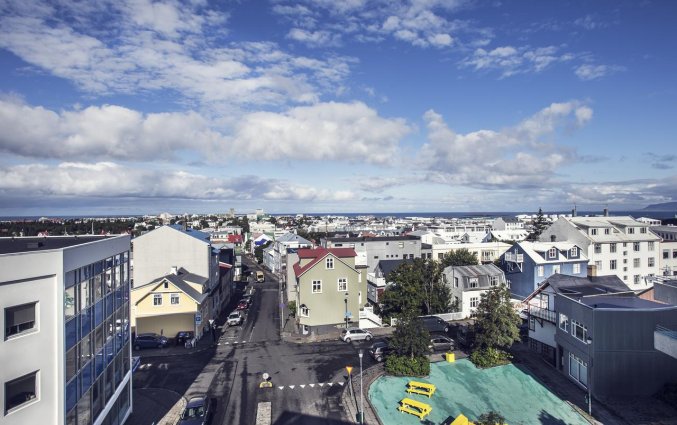 Uitzicht van Hotel Odinsve in Reykjavik op IJsland