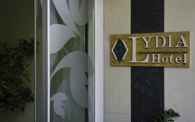 Ingang van Hotel Lydia op Rhodos