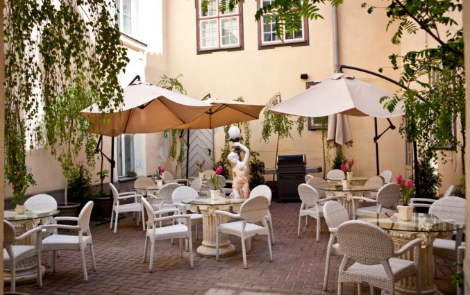 Terras van Hotel Rixwell Konventa Seta in Riga