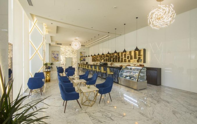 Bakkerij met eetgedeelte van hotel Gevora in Dubai