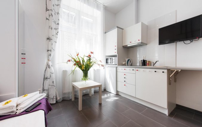 Keuken van een appartement van appartementen Happy Tower Krakow in Krakau