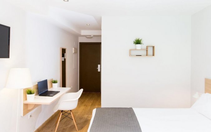 Tweepersoonskamer van Hotel Rooms Ciencias in Valencia