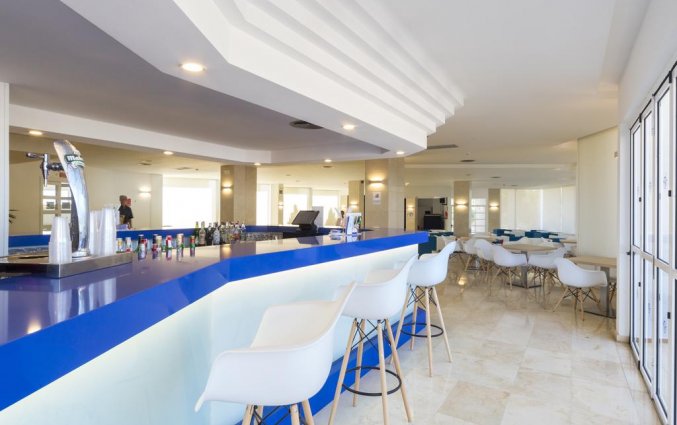 Bar van Hotel Globales Mediterrani op Menorca