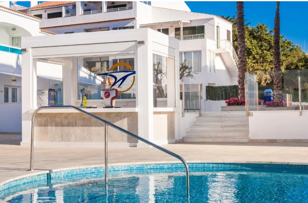 Hotel Globales Mediterrani zwembad 