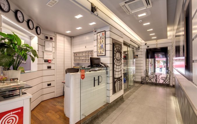 Receptie van Hotel Rio in Milaan