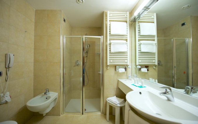 Badkamer van hotel Best Western Crystal Palace