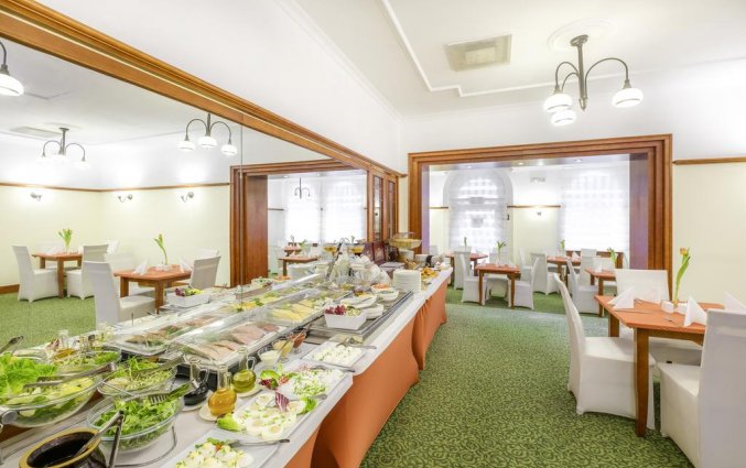 Ontbijtbuffet van Hotel Hetman in Warschau