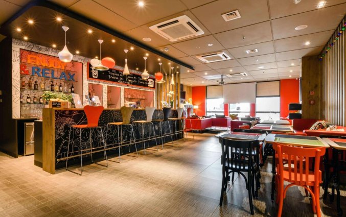 Eetzaal van Ibis Warszawa Stare Miasto in Warschau