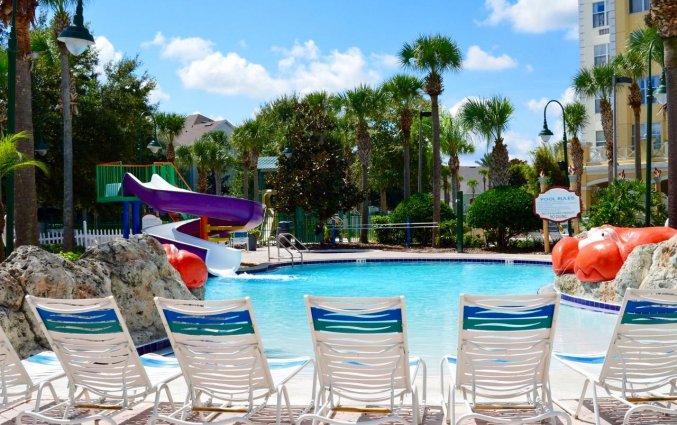Zwembad van resort Calypso Cay Villas
