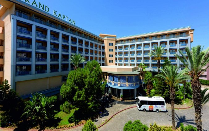 shuttle bus van hotel Grand Kaptan