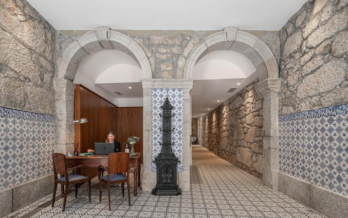Receptie van hotel Caléway in Porto