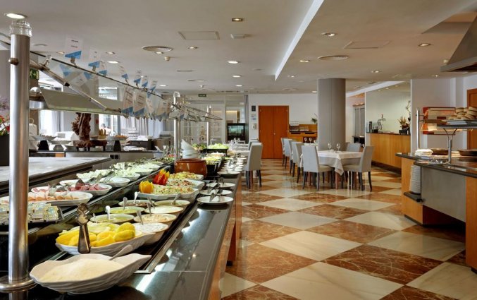Buffet van hotel Palladium Palmyra in Ibiza