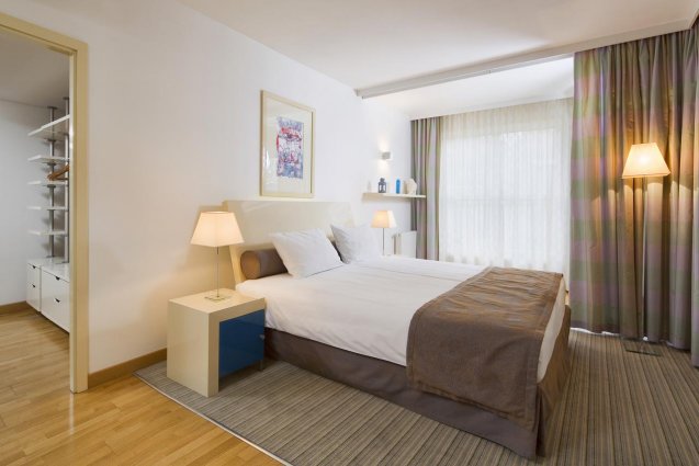 Studio's Mamaison Residence Diana