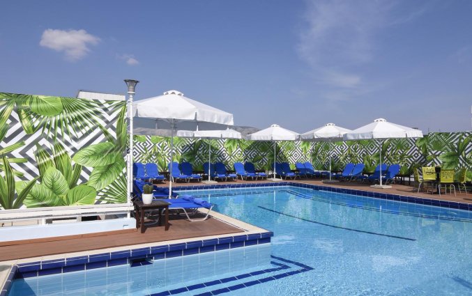 Zwembad van Hotel Poseidon in Athene