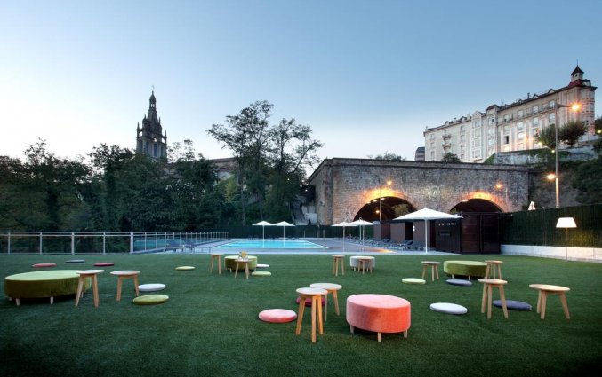 Terras van Hotel Occidental in Bilbao