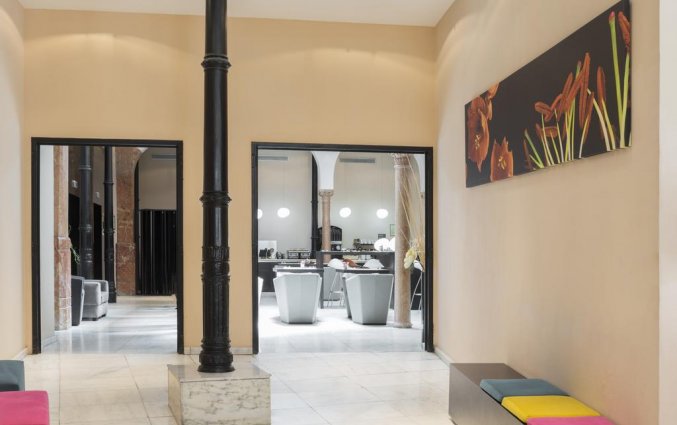 Lobby van hotel Petit Palace Plaza Malaga