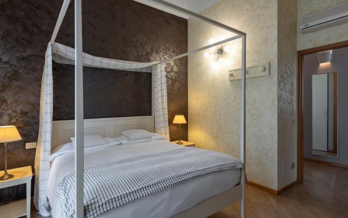 Tweepersoonskamer van hotel Mastino in Verona