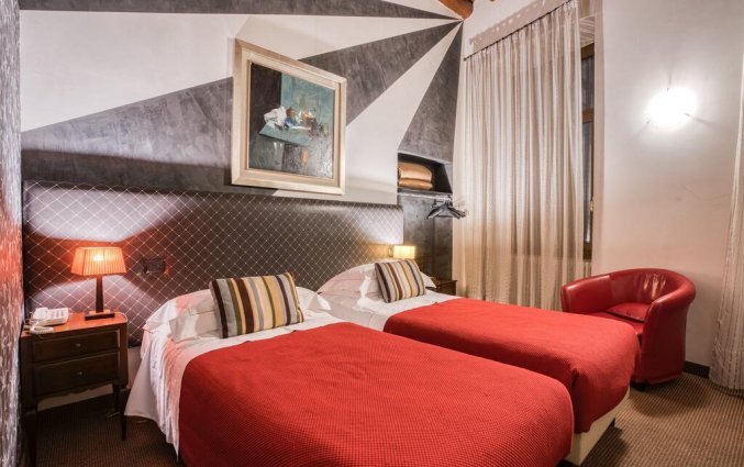 Tweepersoonskamer van hotel Scalzi Verona