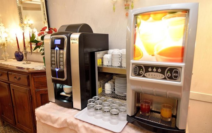 Ontbijtbuffet van Hotel Da Bruno in Venetie