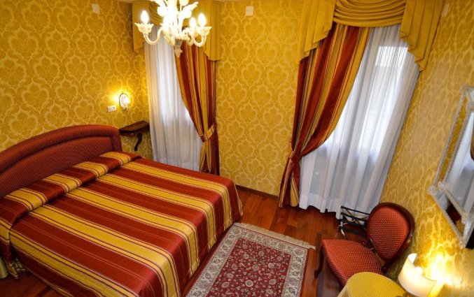 Tweepersoonskamer van Hotel Da Bruno in Venetie