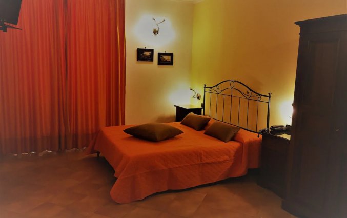 Tweepersoonskamer van Hotel Neapolis in Napels