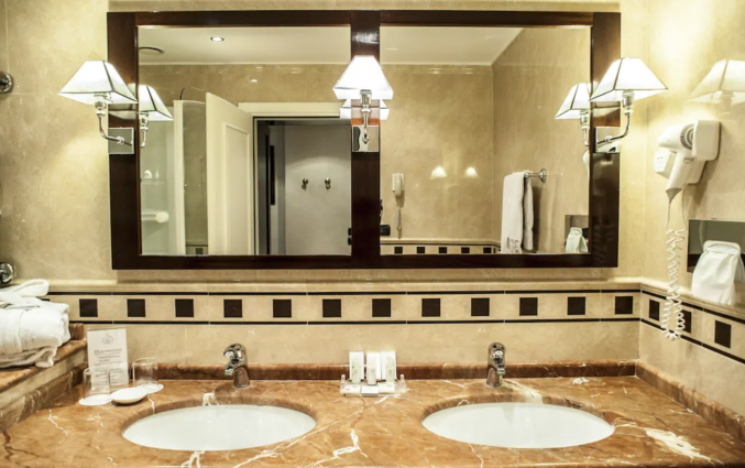 Badkamer in Allegroitalia San Gallo Firenze