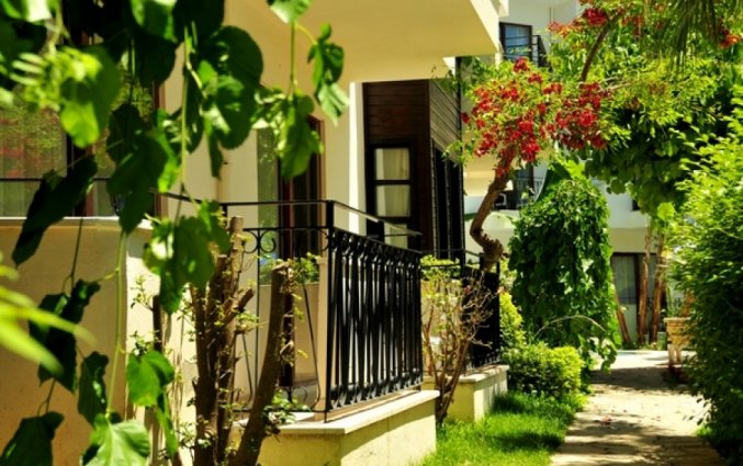 Tuin van Hotel Lemas Suite in Side