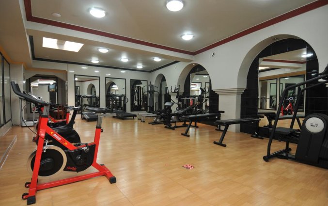 De fitnessruimte van Hotel Diwane Marrakech