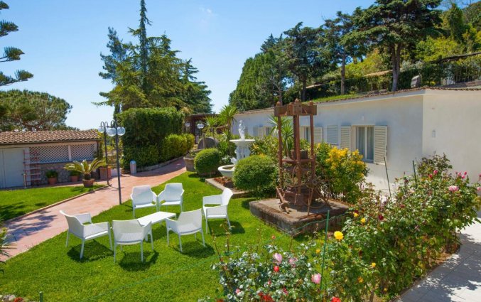 Tuin bij Hotel O Sole Mio