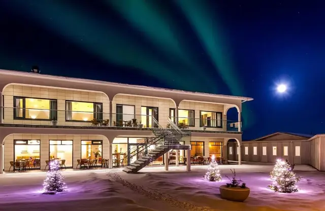 Hotel Stracta Hella gebouw