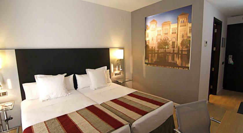 Tweepersoonskamer van Hotel San Gil in Sevilla