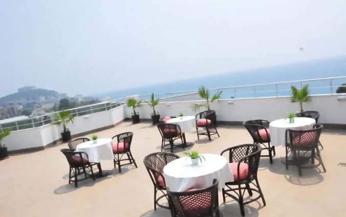 Terras van Hotel Drita in Alanya
