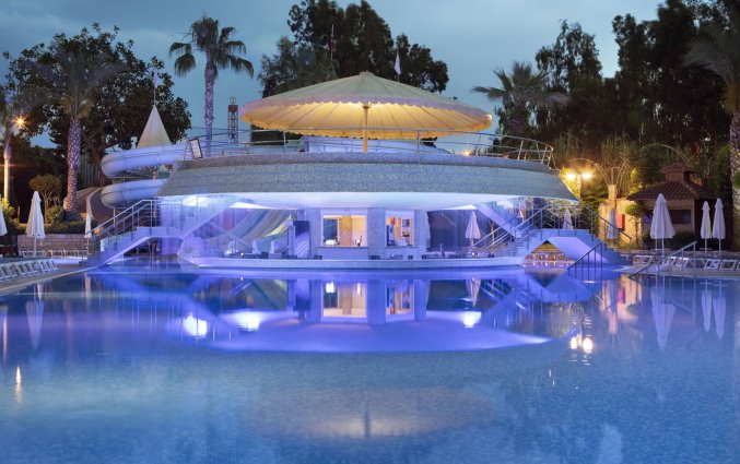 Buitenzwembad van Hotel en Villas Saphir in Alanya