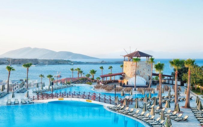 Zwembad van Hotel Asteria bodrum resort