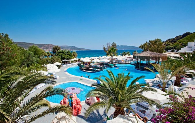 Zwembad van Salmakis Resort & Spa Bodrum