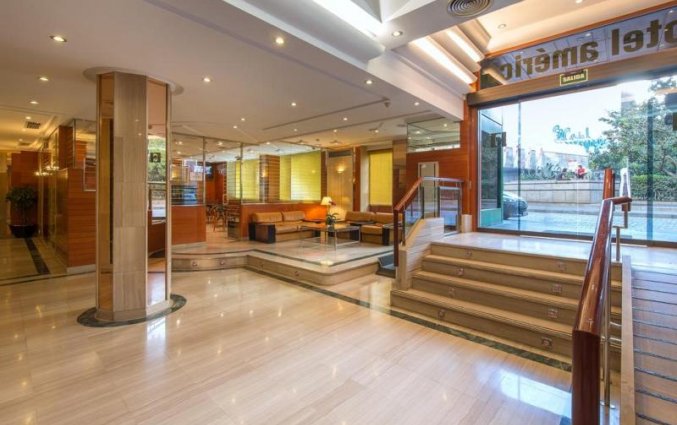 Entree bij Hotel America Sevilla